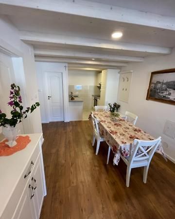Apartment Concetta Cres Buitenkant foto