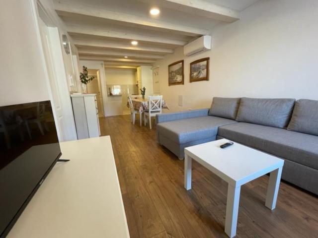 Apartment Concetta Cres Buitenkant foto